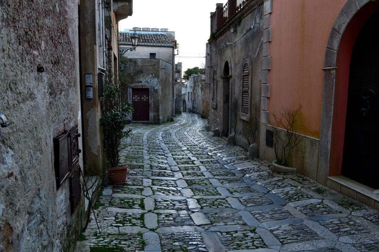 Casa Vacanza Isola Sul Mare كاستيلاّماري ديل غو المظهر الخارجي الصورة